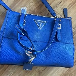 Guess crossbody purse